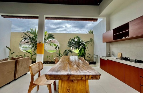 Kedewatan Hotel | Belvilla Tirta Sari Resort Central Ubud