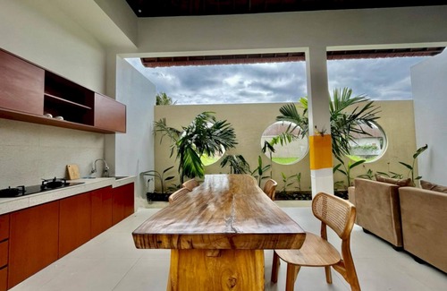 Kedewatan Hotel | Belvilla Tirta Sari Resort Central Ubud