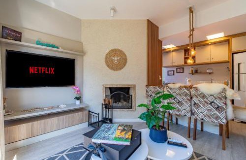 Quinta da Serra Apartment | Bem localizado - @stayhousetemporada