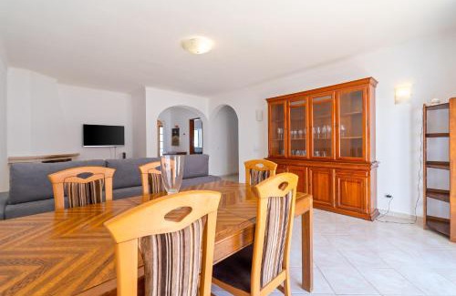 Alagoas House | Bemposta Residence