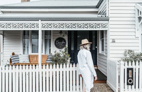 Queenscliff Apartment | Benambra Boutique Accommodation