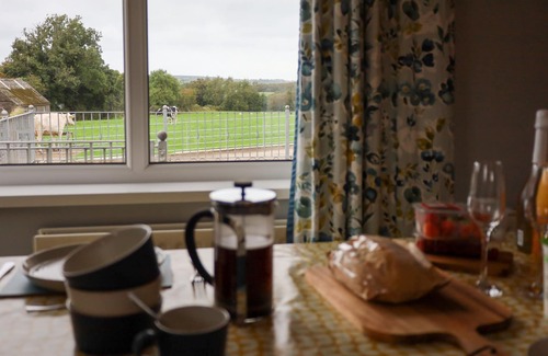 Londonderry Cottage | Benbradagh Country Cottage with Roe Valley views