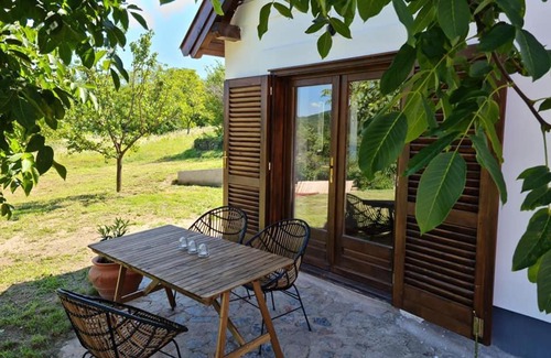 Nemesgulacs House | Bencze Pincze Badacsony Hill