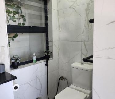 Simon's Town Apartment | Bendito at 5