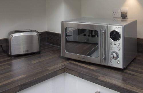 Bracknell Apartment | Beneficial House by House of Fisher