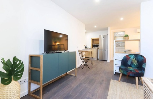 Carnide Apartment | Benfica Apartments II by Homing