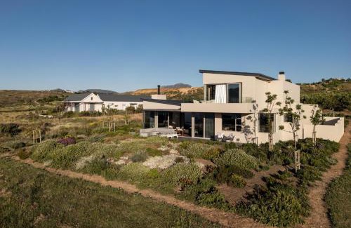 Fisherhaven Villa | Benguela Cove - Milk and Honey