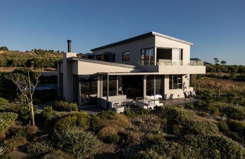 Fisherhaven Villa | Benguela Cove - Milk and Honey