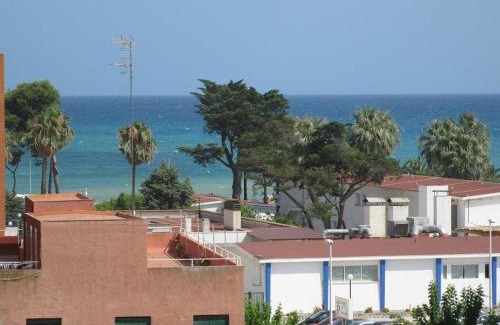 Benicarlo Apartment | Benicarlo 4A2 Apartamento con amplia terraza y vistas al mar, WIFI, garaje