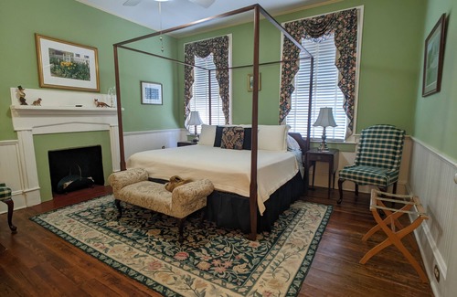 New Bern Bed & Breakfast | Benjamin Ellis House Bed & Breakfast