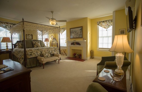 New Bern Bed & Breakfast | Benjamin Ellis House Bed & Breakfast