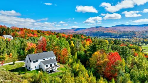 Stowe Area House | Benjamin Trail