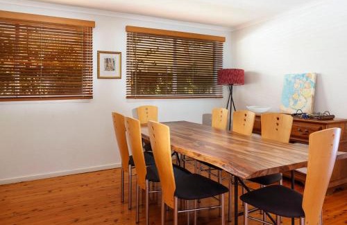 Hawks Nest House | Bennett's Beach Cottage