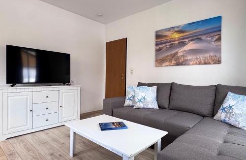 Bensersiel Apartment | Bensersiel Ferienwohnung Pirat mit Terrasse