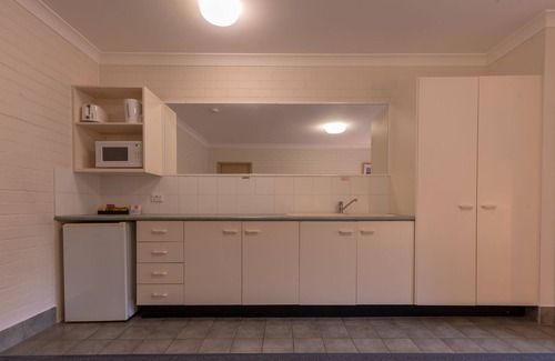 Toowong Hotel | Benson Court Motel