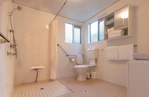 Toowong Hotel | Benson Court Motel