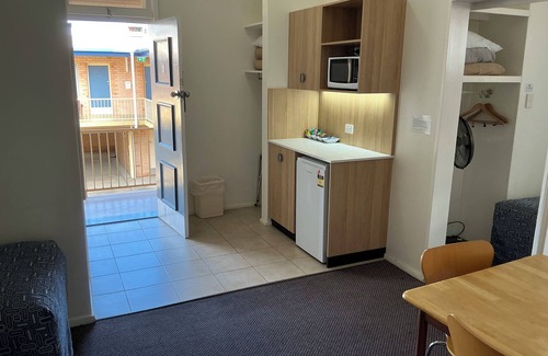 Coffs Harbour Hotel | Bentleigh Motor Inn - Under New Management