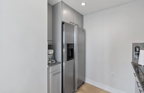 South of Fifth Apartment | Bentley Beach Condo- South Beach Miami