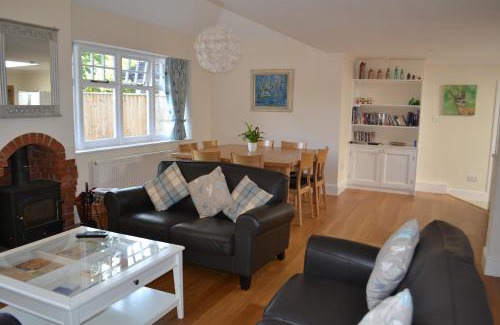 New Forest District House | Bentley Cottage