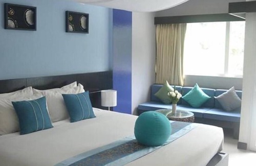 Cherngtalay Hotel | Benyada Lodge
