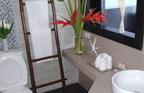 Cherngtalay Hotel | Benyada Lodge