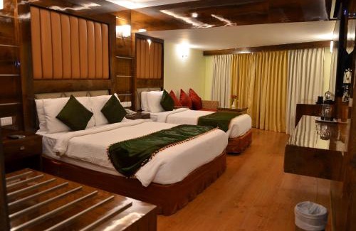 Kodaikanal Hotel | Benzz Park Family Resort Kodaikanal