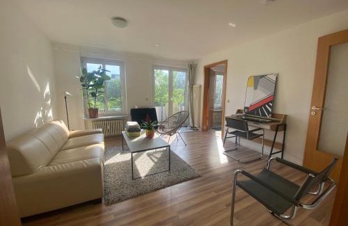 Schoenefeld Apartment | BER, Quiet, Green, View, near Terminal, Berlin parking