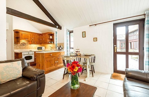 Whitchurch Canonicorum House | Berehayes Holiday Cottages