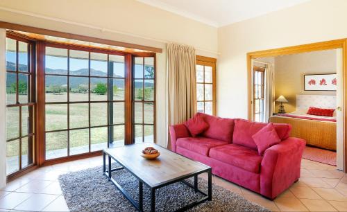 Pokolbin House | Berenbell Vineyard Retreat