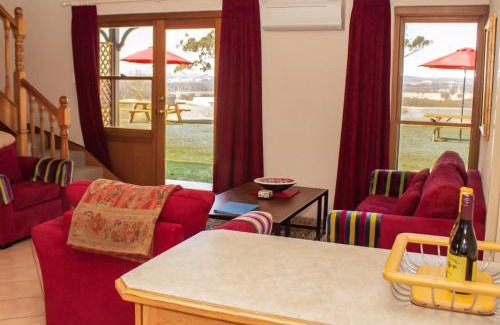 Pokolbin House | Berenbell Vineyard Retreat