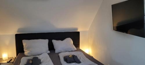 Bergisch Gladbach Apartment | Berg Messe DG 1Zi, K,D,B Parkplatz, W-Lan, Homeoffice