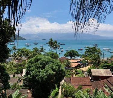 Ilha Grande House | Bergamota