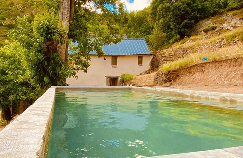 Dourbies Cottage | Bergerie au Coeur du Maquis Piscine Privée