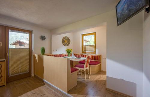 Finkenberg Apartment | Berghof Geisler