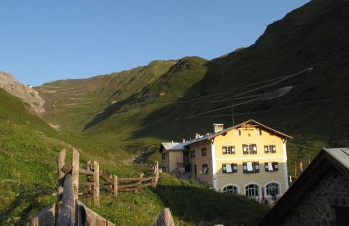 Stelvio Hotel | Berghotel Franzenshöhe