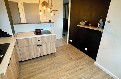 Cran-Gevrier Apartment | Bergous Apartment Annecy with parking space
