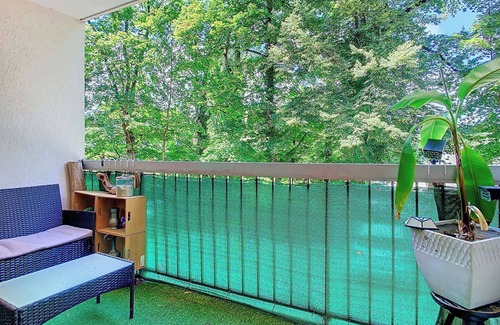 Cran-Gevrier Apartment | Bergous Apartment Annecy with parking space