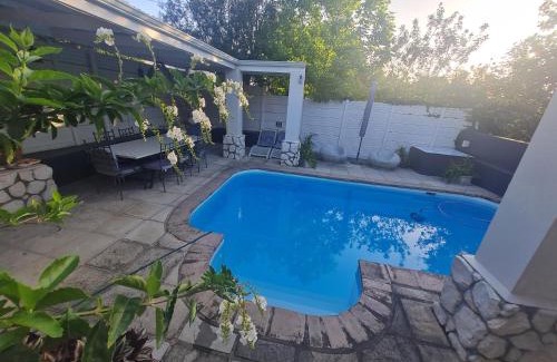 Swellendam Bed & Breakfast | Bergview Guesthouse Swellendam