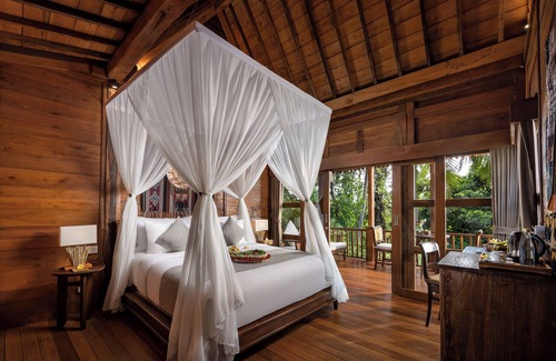 Singakerta Cabin | Berlima Wooden Lodge by Pramana Villas