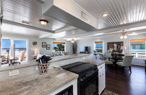 Bermuda Beach House | Bermuda Blue | A Beachfront Retreat