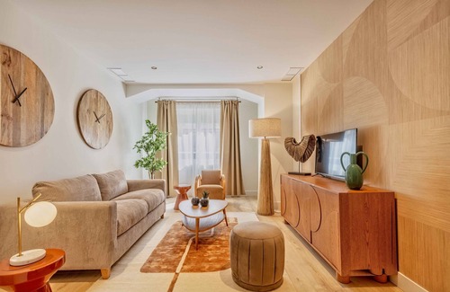 Nueva Espana Apartment | Bernabeu Place V apartment in Madrid