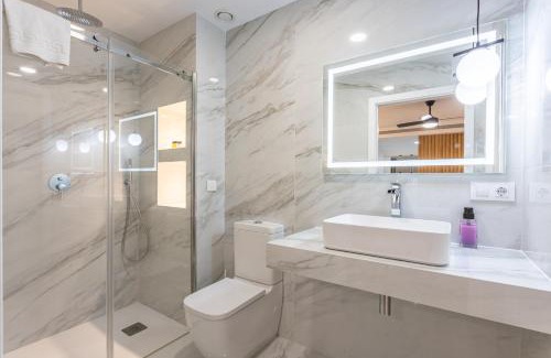 Nervion Apartment | Bernaldez Suite - Vacacional Sevilla