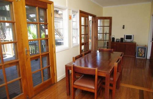 Crescent Head House | Berry, 16 East Street