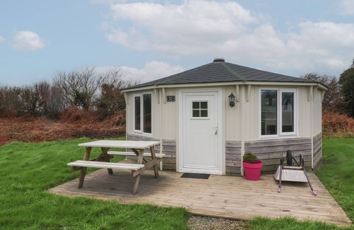 Hartland Cottage | Berry Bay