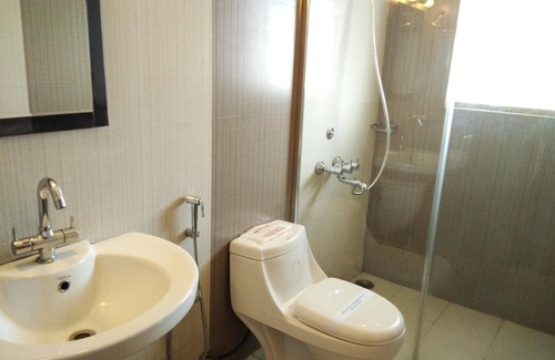 Stone House Area Hotel | Berry Hills Resort