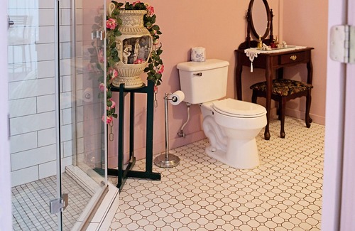Ono Bed & Breakfast | Berry Patch Bed and Breakfast