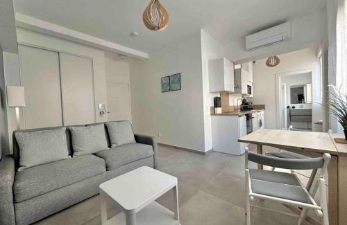 Vernier Apartment | Bertaina - Studio cosy Gare - Libération