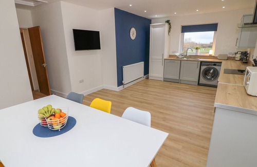 Chwilog Cottage | BERTH, family friendly, character holiday cottage in Criccieth