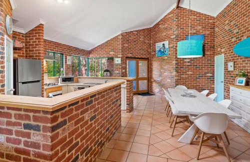 Dunsborough House | Berties Beach House