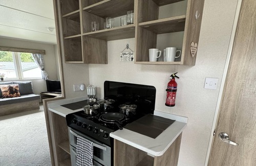 Berwick-upon-Tweed Apartment | Berwick-upon-tweed - Caravan - Sleeps 6 - Parking